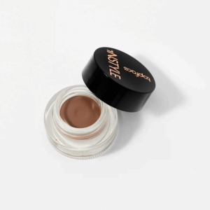 Le Gel sourcils Topface Instyle avec sa texture soyeuse permet d’étoffer les sourcils et de combler les zones clairsemées tout en apportant de la densité aux poils fins.