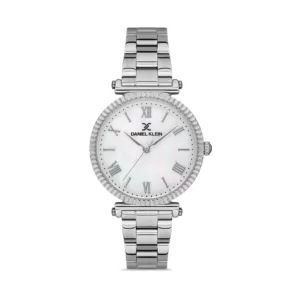 Montre élégante Daniel Klein pour femme avec cadran blanc et bracelet métallique argenté.