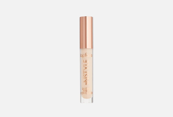 Le Concealer Topface est enrichi en taurine végétale et en extraits de palmerai hydratants et revitalisants qui nourrissent la peau.