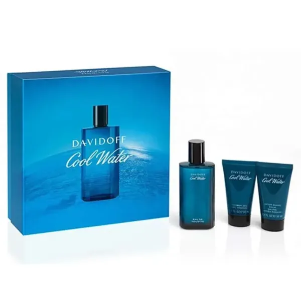 Ensemble Davidoff Cool Water pour homme avec eau de toilette, lotion après-rasage et gel douche dans une boîte bleue.