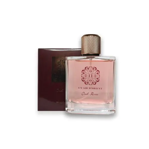 Parfum Un Air d’Orient Oud Rose avec flacon rose et emballage assorti.