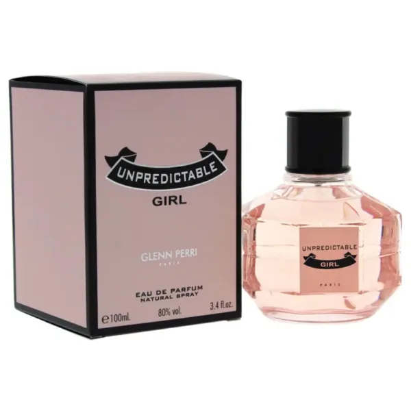 Parfum “UNPREDICTABLE GIRL” par Glenn Perri, flacon rose transparent et boîte rose assortie.