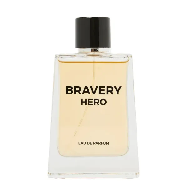 Flacon de parfum BRAVERY HERO pour homme, 100 ml, avec un liquide jaune et un capuchon noir.