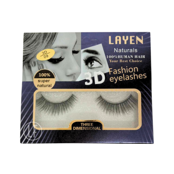 Layen 3D/09 les faux cils à poils 100 % naturels et à l'effet volume et longueur légèrement courbé ouvrent et intensifient votre regard.