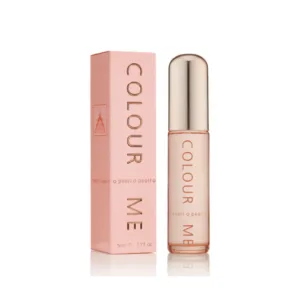 Flacon de parfum COLOUR ME PEARL, 50 ml, avec emballage rose pâle. Élégance et féminité.