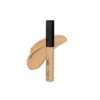 Le Stick Concealer de Glam of Sweden est un correcteur de teint en stick facile à utiliser qui camoufle les imperfections et unifie le teint. Sa texture crémeuse et légère s'applique et se fond facilement, laissant un fini naturel et sans trace. Disponible en 8 teintes différentes pour s'adapter à toutes les carnations.