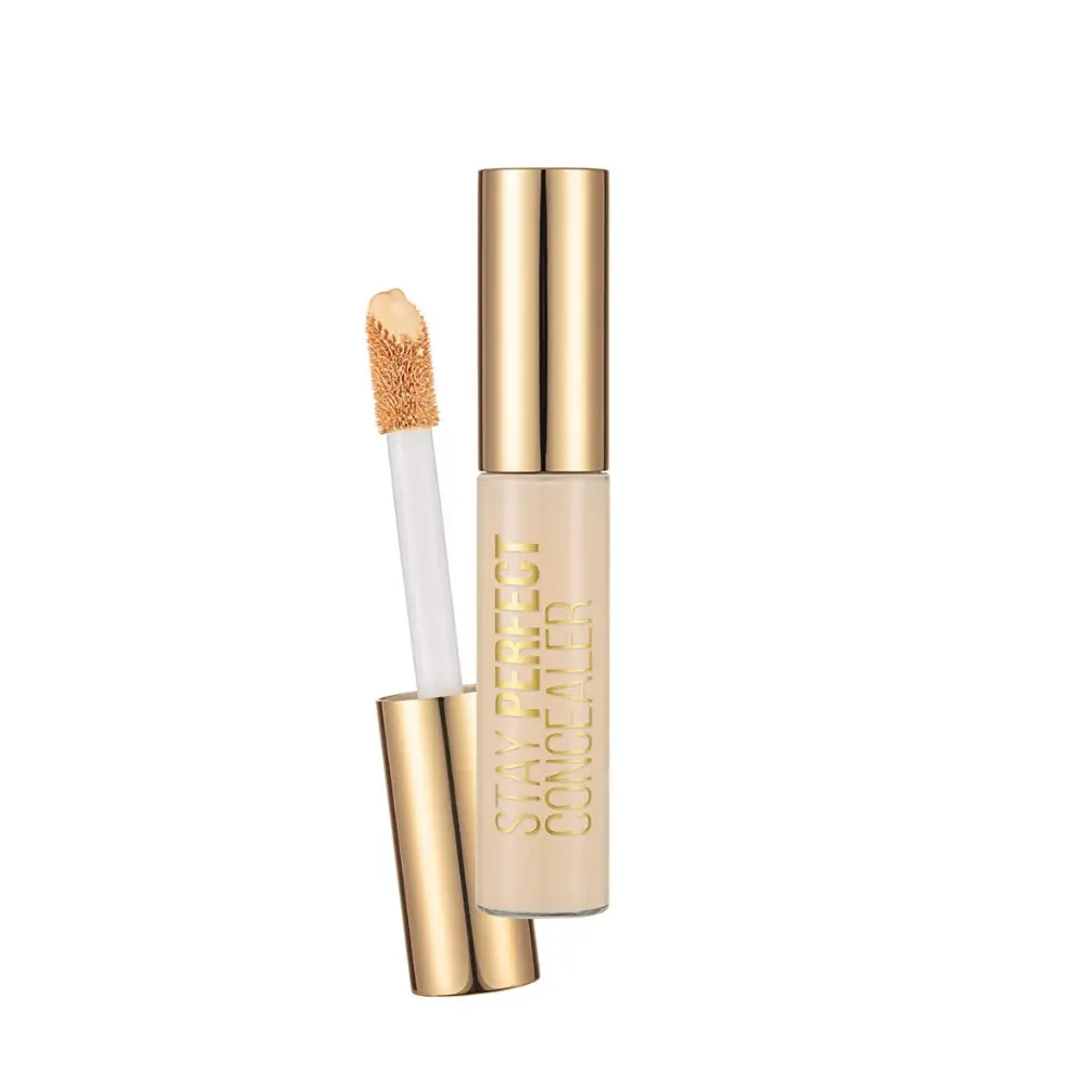 Tube de concealer Stay Perfect de Flormar avec applicateur en mousse, capuchon doré et texte doré sur le tube.