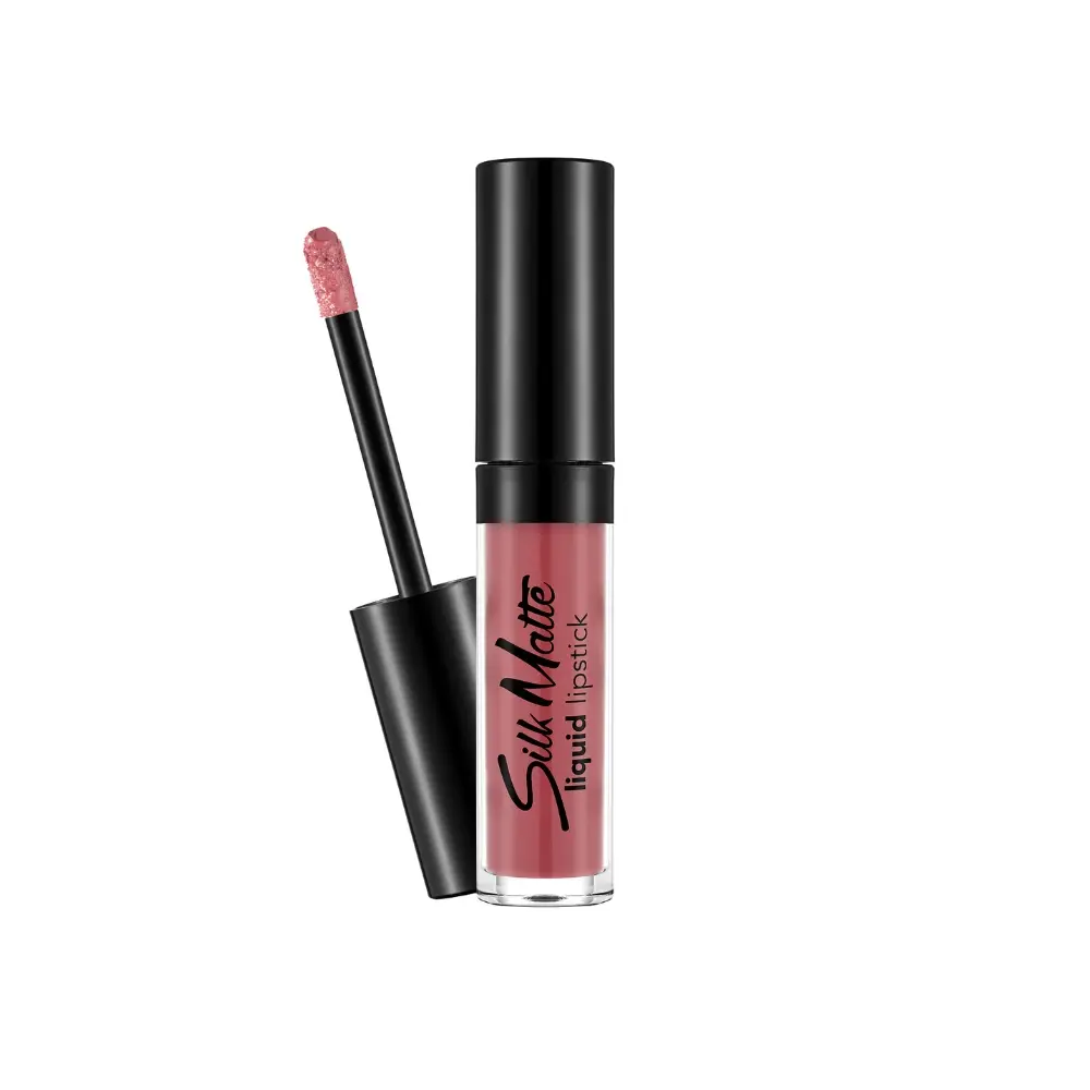 Gloss Silk Matte Flormar avec applicateur ouvert, montrant une teinte rose mate. Emballage noir élégant et tube transparent.